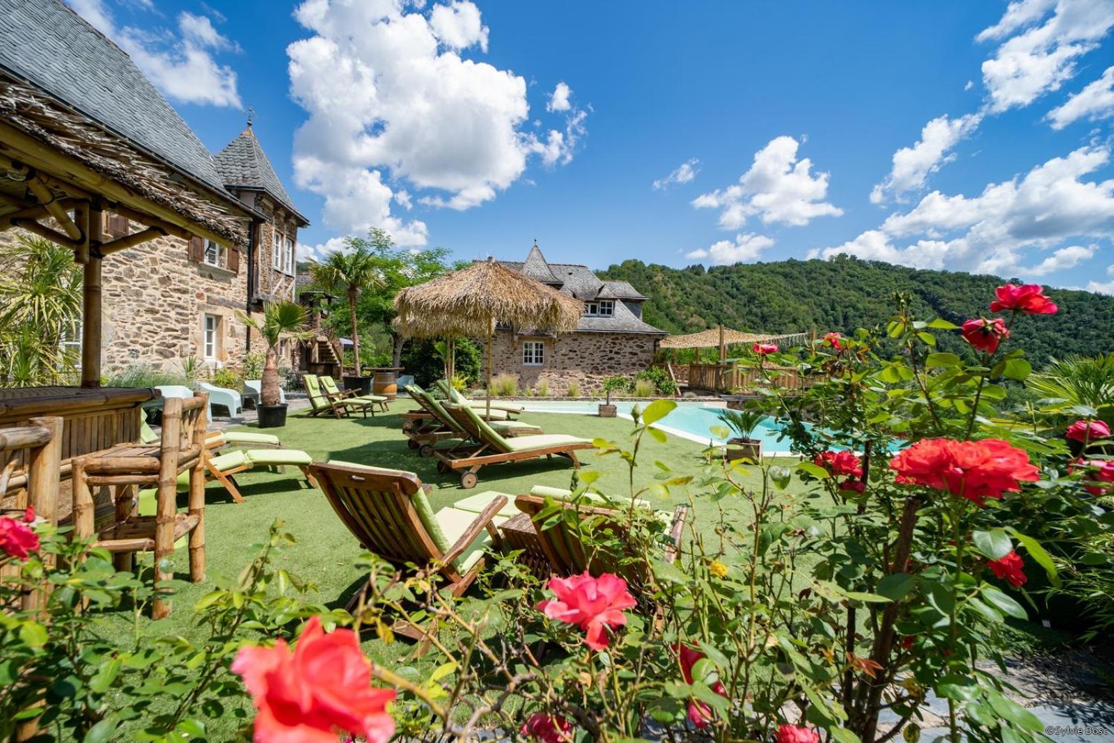 Готель Chateau De Longcol La Fouillade Екстер'єр фото
